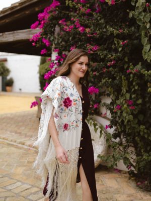 manton-manila-blanco-fucsia