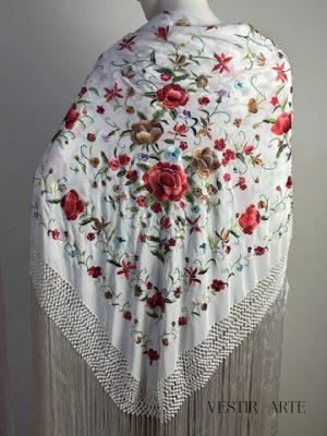 manton-bordado-blanco-seda