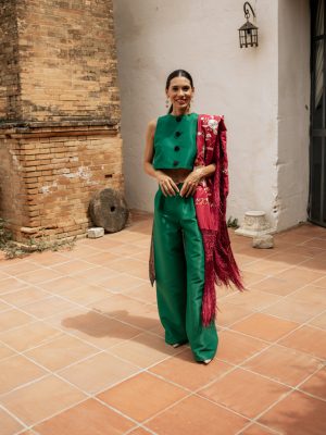 Mantón  rojo y beige