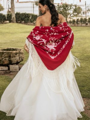 manton-rojo-beige