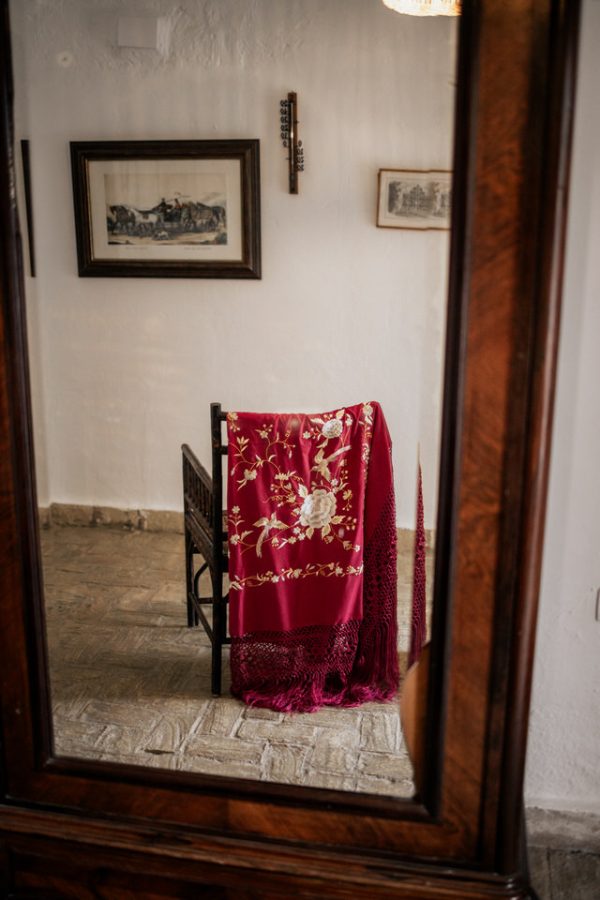 Mantón  rojo y beige - Imagen 4