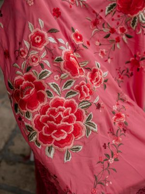 Mantón rosa coral