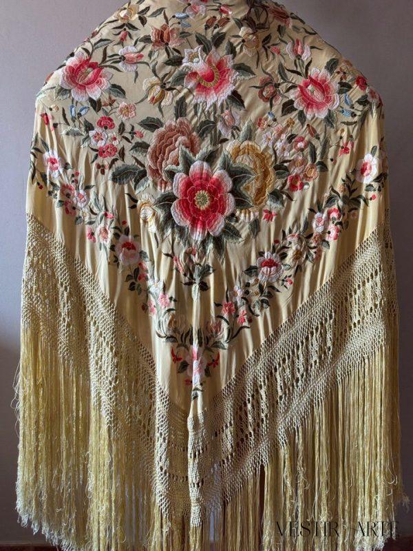 manton-tulipanes-amarillo