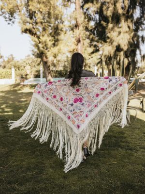 MANTON-BLANCO-ROSA-PASTEL