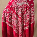manton seda antiguo chino rojo y marfil