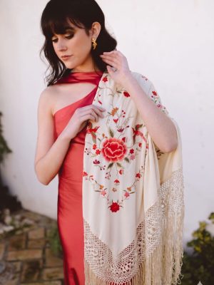 Manton seda crema con rosas y pájaros