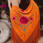 mantón manila naranja