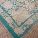 mantón antiguo seda a mano turquesa flores marfil