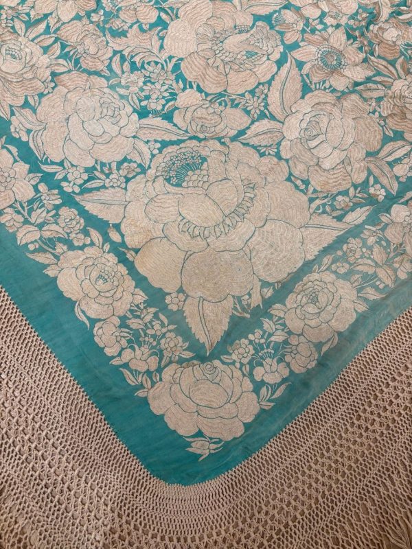mantón antiguo seda a mano turquesa flores marfil
