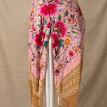 manton seda antiguo rosa y multicolor