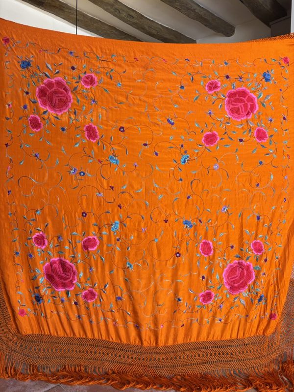manton antiguo naranja
