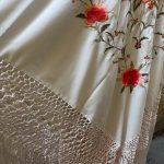 mantón marfil bordado coral