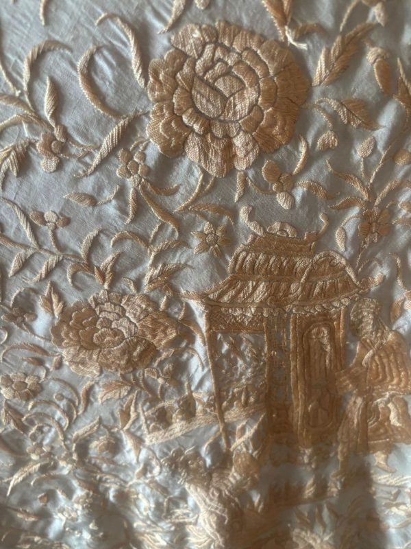 mantón antiguo isabelino marfil bordado oro