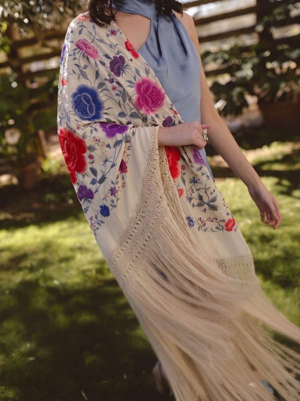 mantón seda marfil flores multicolor