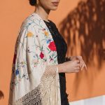 mantón vintage marfil multicolor