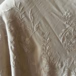mantón vintage marfil