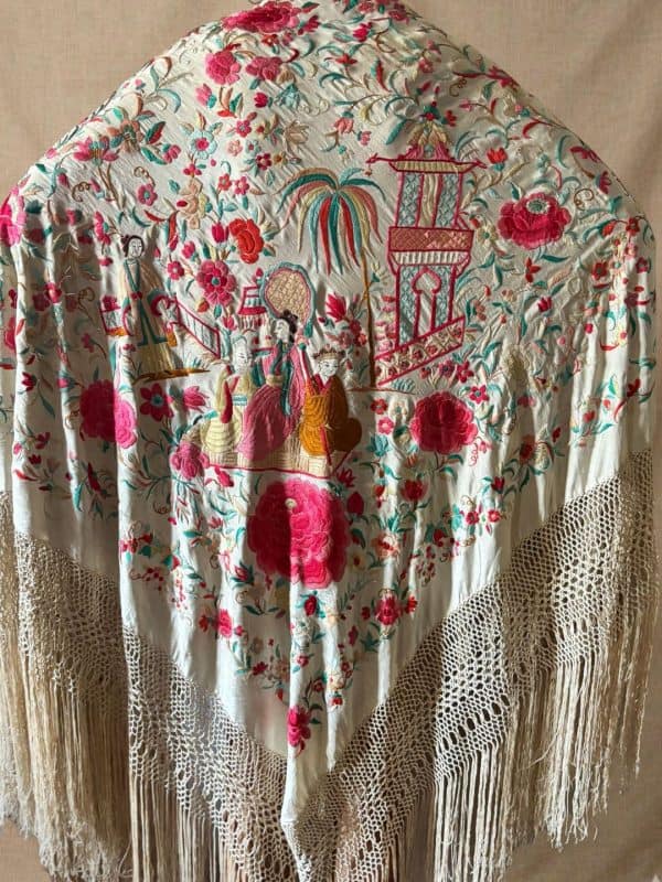 mantón antiguo chino crema y multicolor