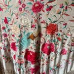 manton vintage flores y ave real
