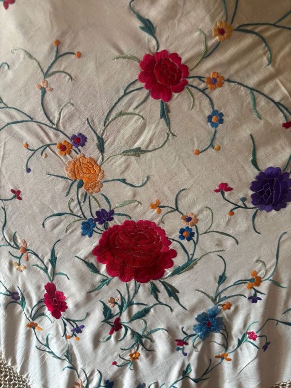 mantón vintage marfil multicolor